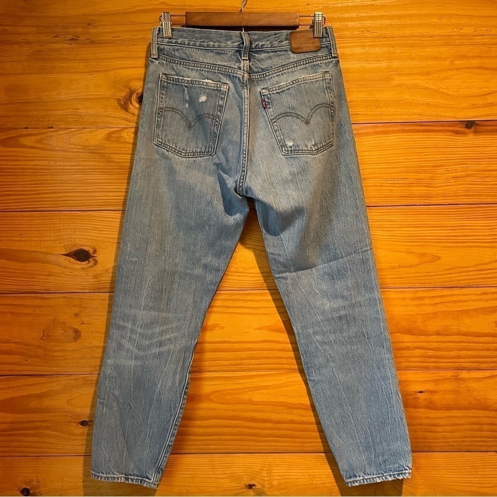 Levi’s Wedgie Icon Fit Ankle Jeans in Partner In Crime High Rise Distressed 28 - Picture 2 of 12